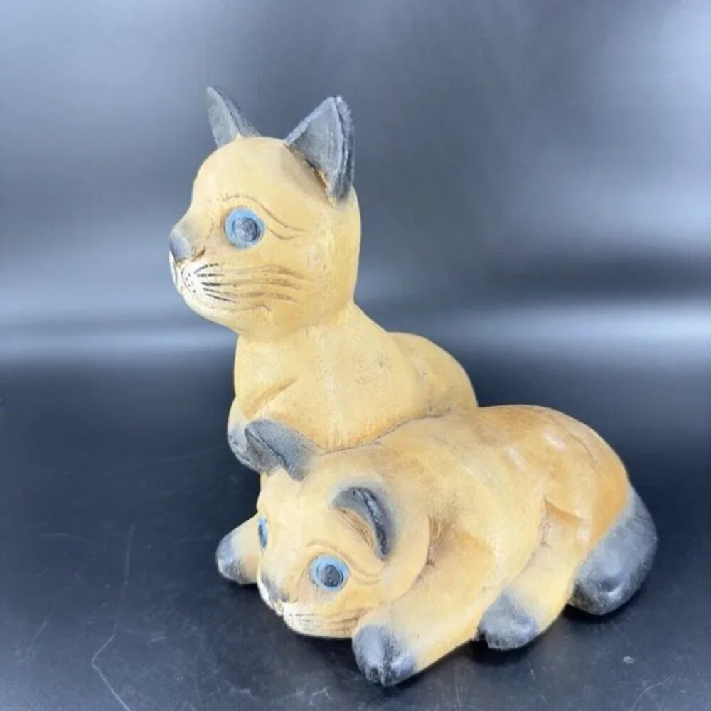 Vintage Hand Carved Wood Kitty Cat‎ Figurine Brown With Blue Eyes Cats Figure